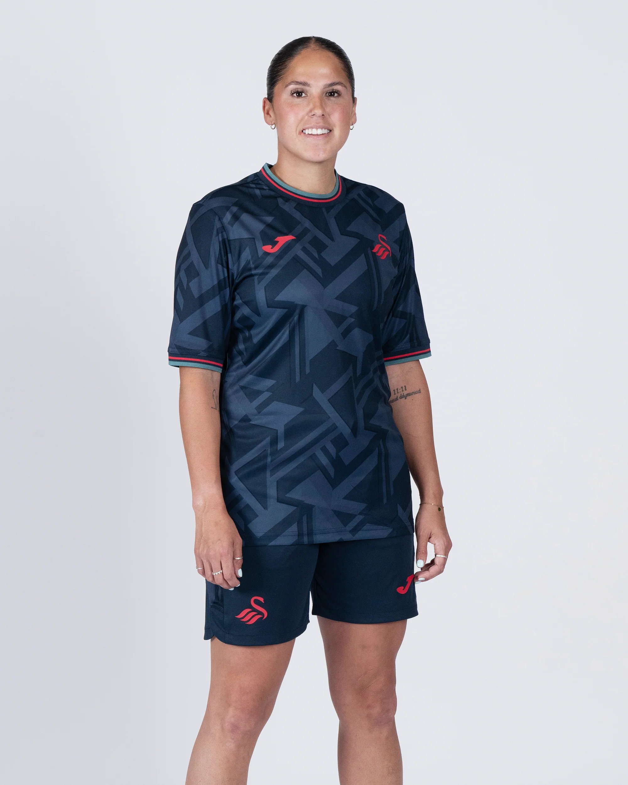 Adult Training & Travel Tops