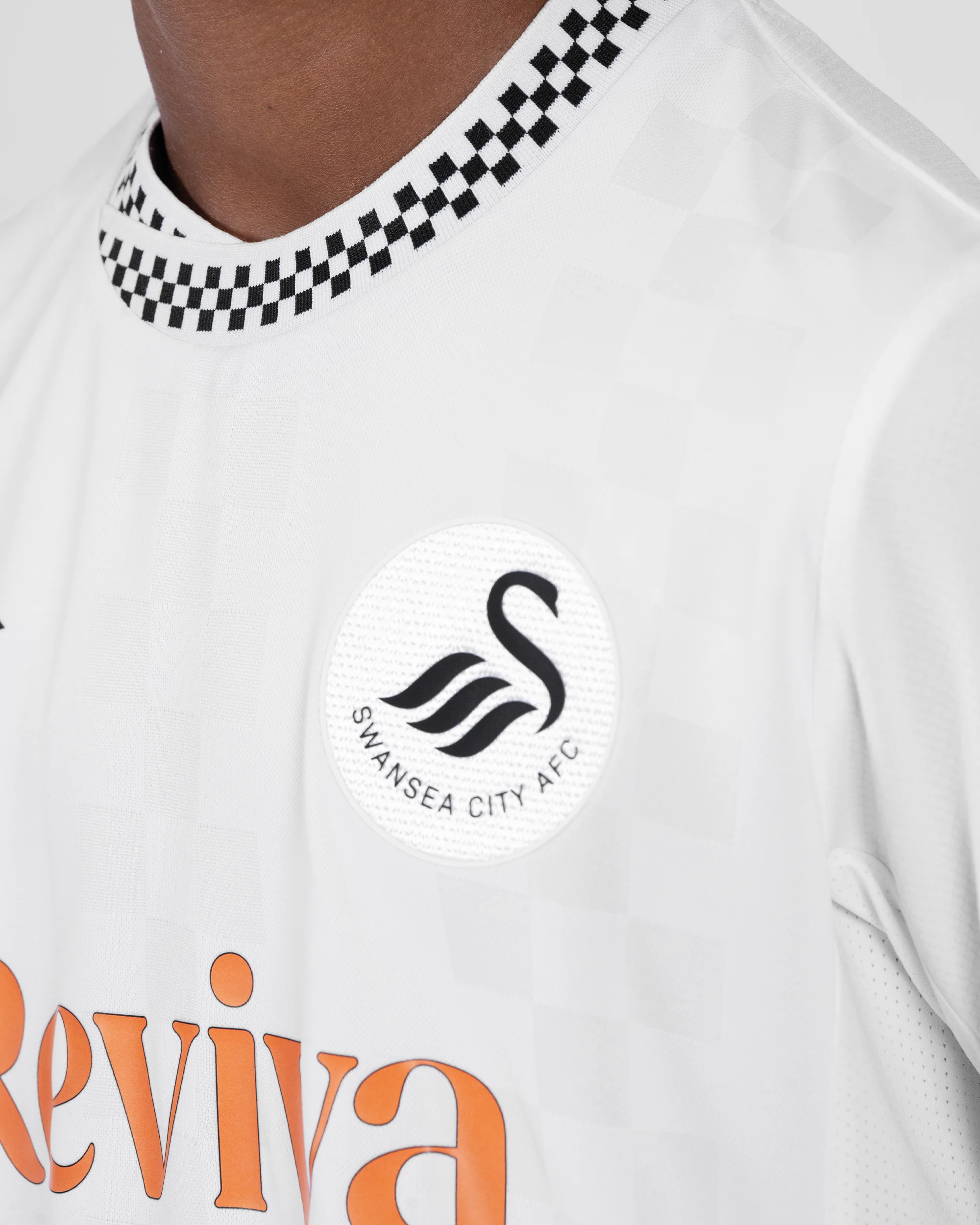 Junior Home Shirt 2025/26 - Image 4
